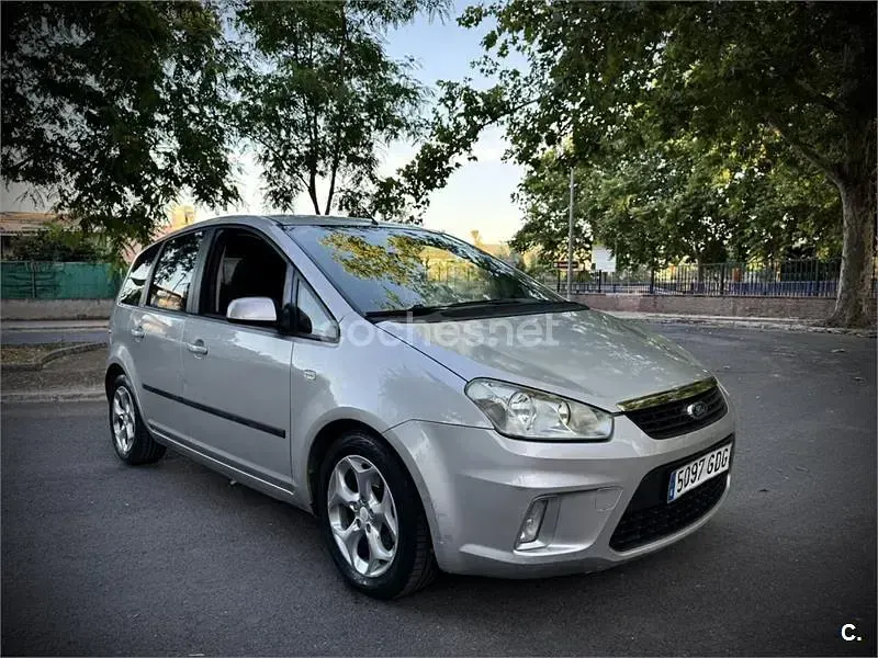 Usado Ford C-MAX Ghia 115 CV (84 kW) 2009 Gris / plata Monovolumen