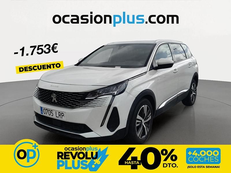Usado Peugeot 5008 Allure 130 CV (95 kW) 2021 Blanco SUV