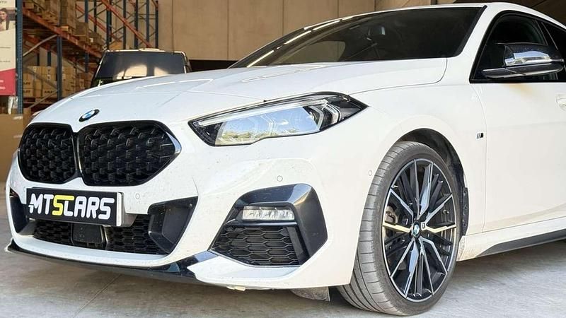 Usado BMW 218 Gran Tourer 150 CV (110 kW) 2021 Blanco Monovolumen