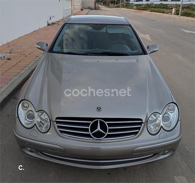 Gris / plata Usado 2004 Mercedes CLK200 Avantgarde Coupe | 8000 € - Imagen 1/4