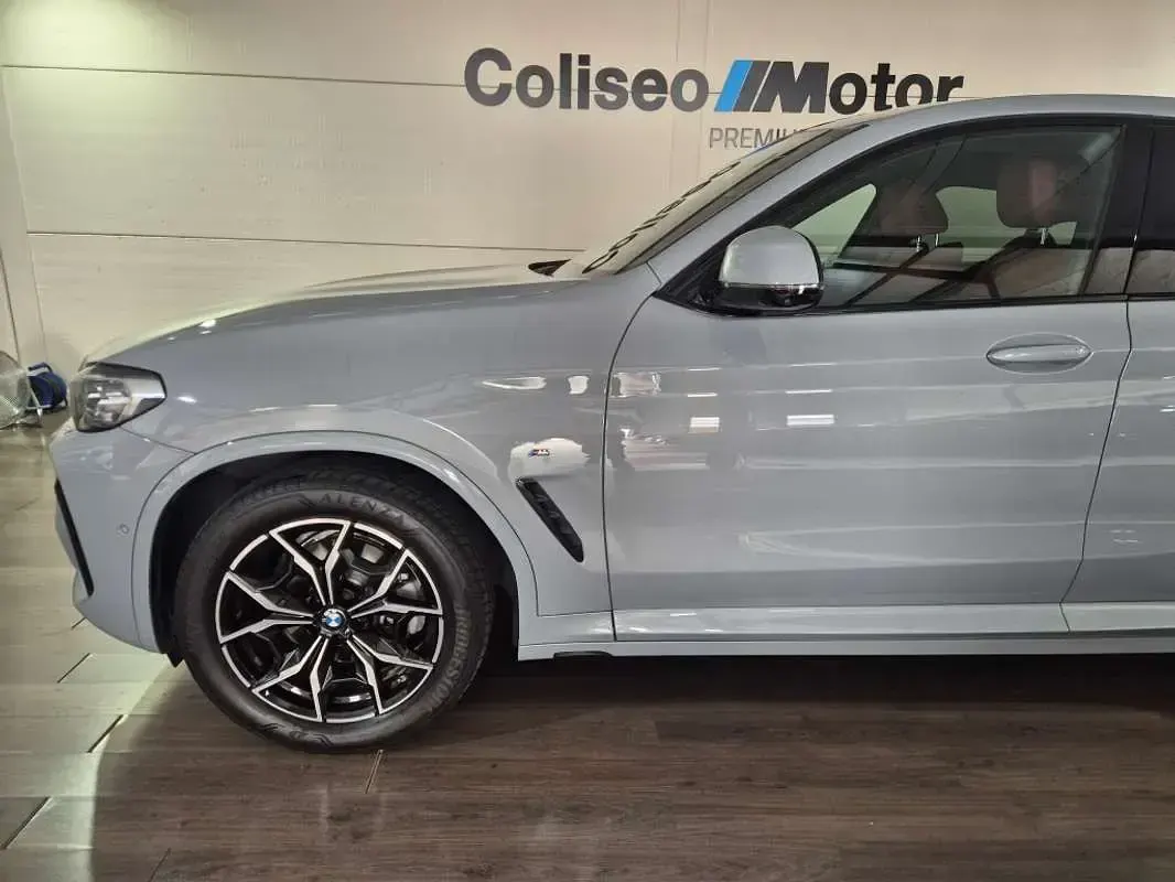 Usado BMW X4 M Sport 190 CV (139 kW) 2024 Gris SUV