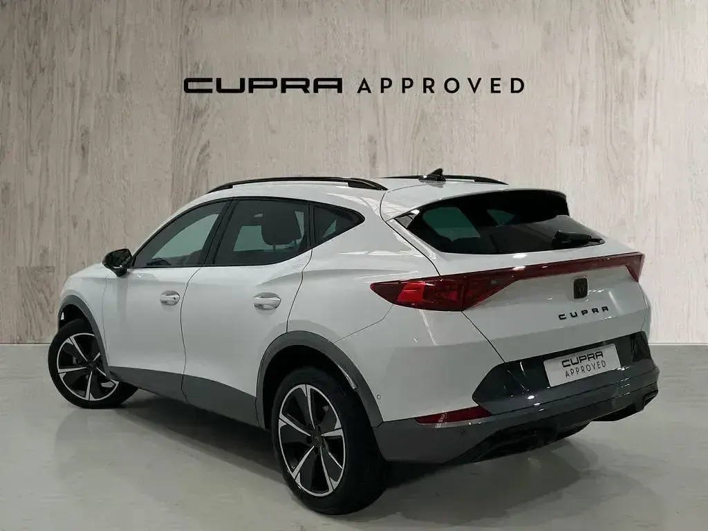 Käytetty Cupra Formentor 150 HP (110 kW) 2024 Valkoinen Katumaasturi
