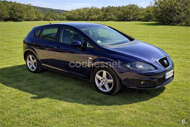 Usado Seat Leon Copa 105 HP (77 kW) 2010 Azul Citadino