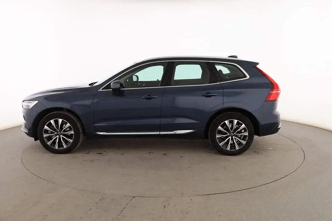 Usado Volvo XC60 Plus 197 CV (144 kW) 2022 Azul SUV