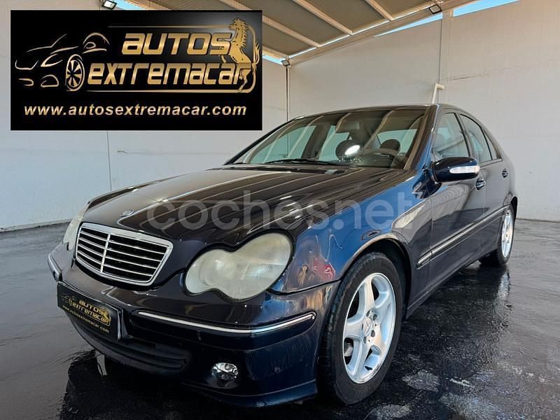 Azul Usado 2006 Mercedes C220 Avantgarde Berlina | 2499 € (Super precio) - Imagen 1/4