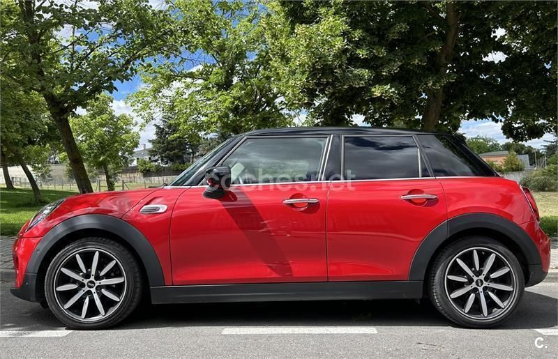 Usado Mini Cooper 136 CV (100 kW) 2021 Rojo Utilitario