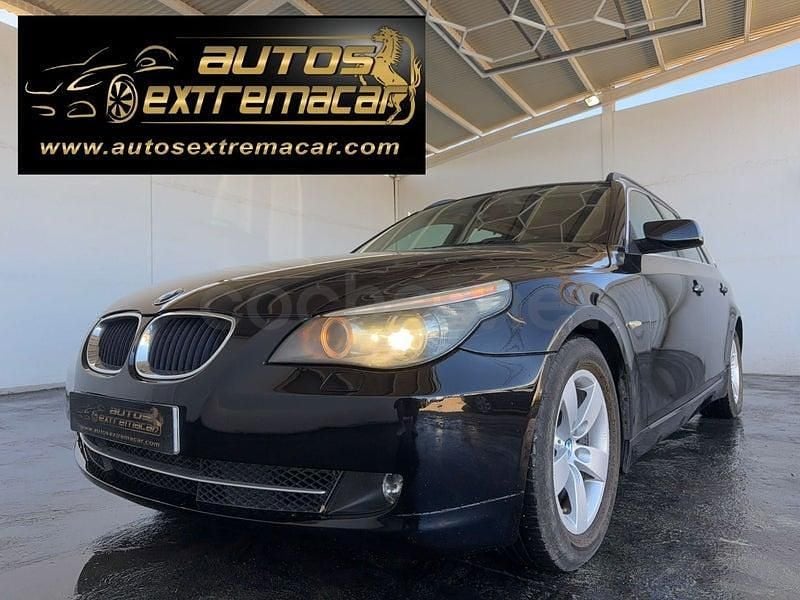 Usado BMW 520 Comfort Edition 177 CV (130 kW) 2009 Negro Familiar