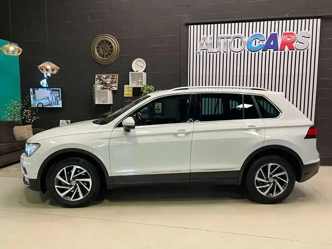 Usado VW Tiguan Sound 150 CV (110 kW) 2018 Blanco SUV