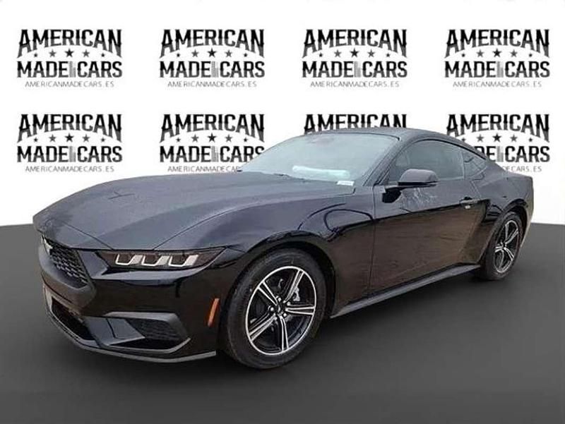 Usado Ford Mustang Premium 315 CV (231 kW) 2024 Negro Berlina