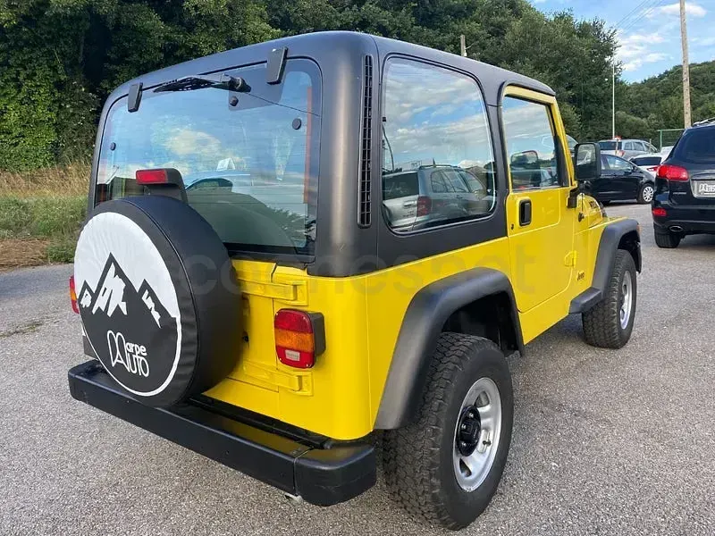 Usado Jeep Wrangler 121 CV (88 kW) 1998 Amarillo SUV