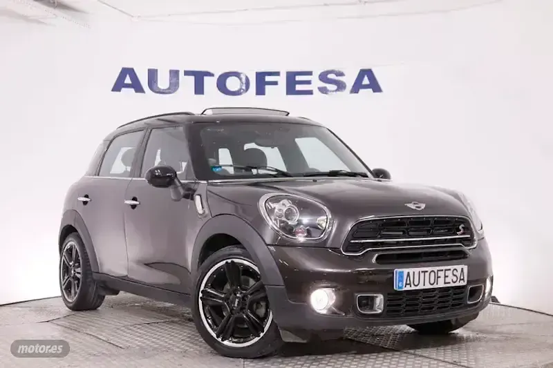 Usado Mini Cooper 143 CV (105 kW) 2015 Gris Utilitario