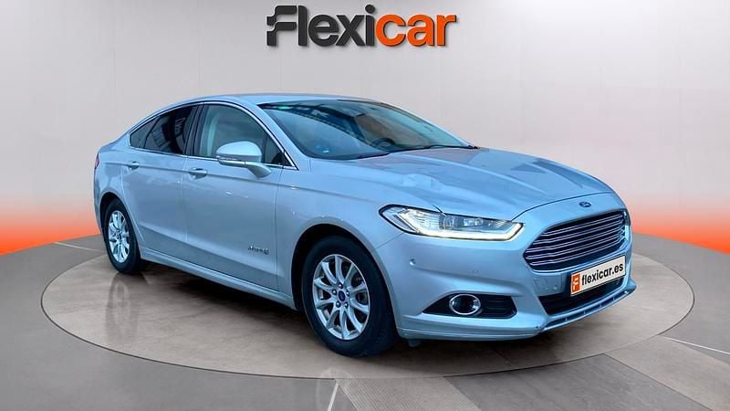 Usado Ford Mondeo Titanium 188 CV (138 kW) 2017 Gris Berlina