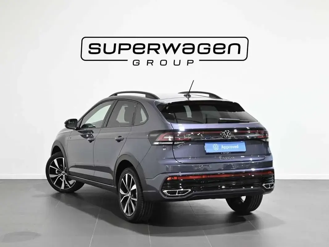 Usado VW Taigo R-line 110 CV (80 kW) 2024 Gris SUV