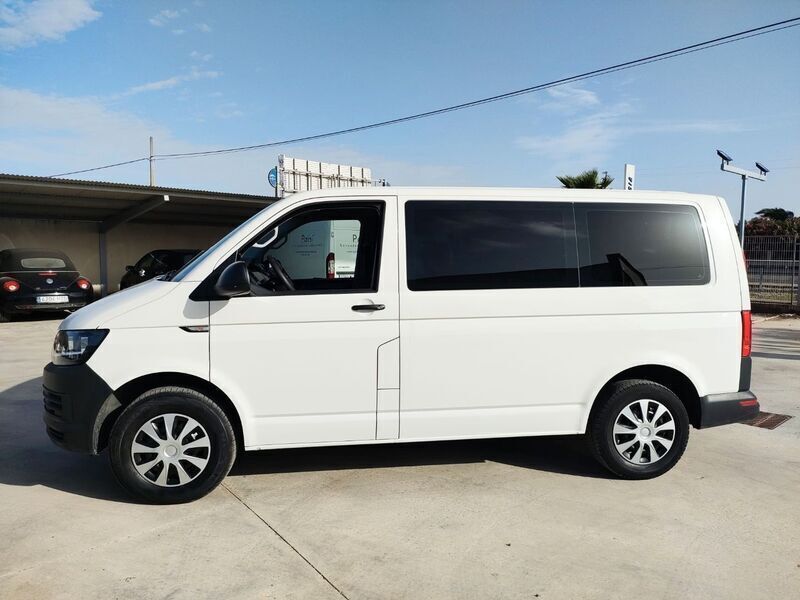 Usado VW Caravelle Trendline 102 CV (75 kW) 2017 Blanco Monovolumen