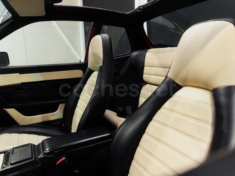 Usado Porsche 944 163 CV (119 kW) 1983 Rojo Coupe