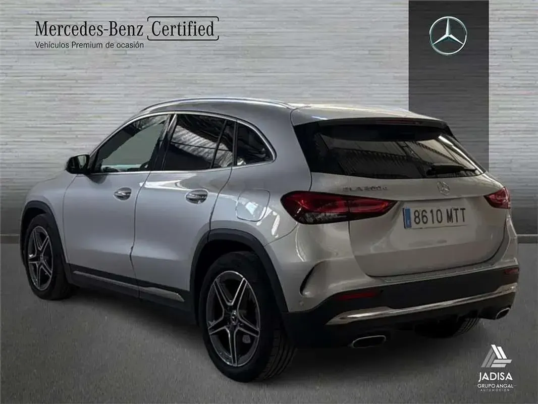 Usado Mercedes GLA200 150 CV (110 kW) 2022 SUV