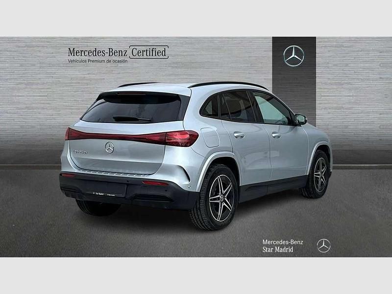 Usado Mercedes EQA250+ 139 kW (190 CV) 2025 Plateado SUV