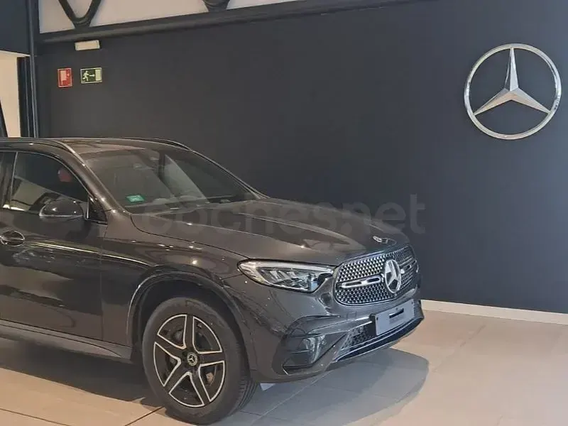Nuevo Mercedes GLC300de 333 CV (244 kW) 2026 Gris / plata SUV