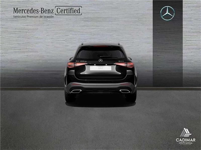 Usado Mercedes GLC300e 333 CV (244 kW) 2024 SUV
