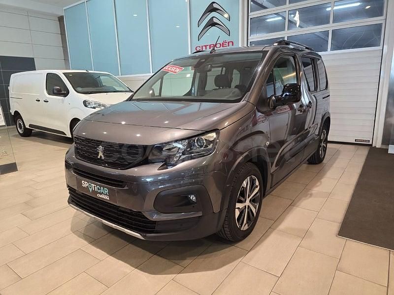 Usado Peugeot Rifter GT-line 130 CV (95 kW) 2020 Gris / plata Monovolumen
