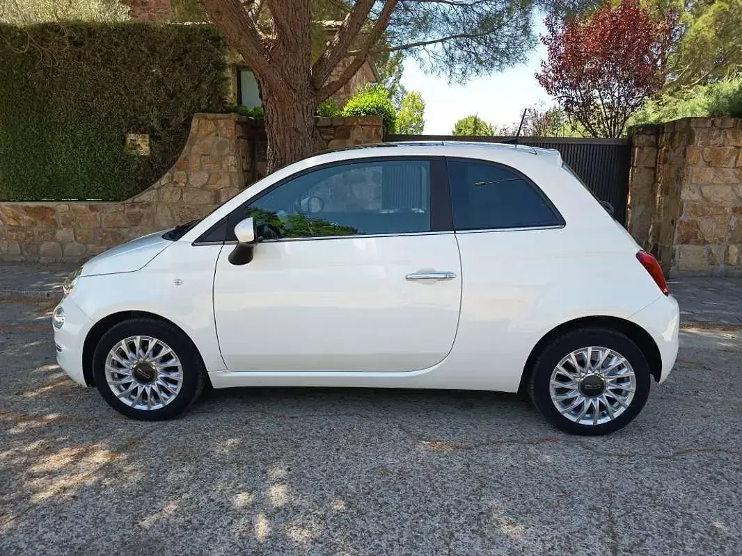 Usado Fiat 500 71 CV (52 kW) 2023 Blanco Utilitario