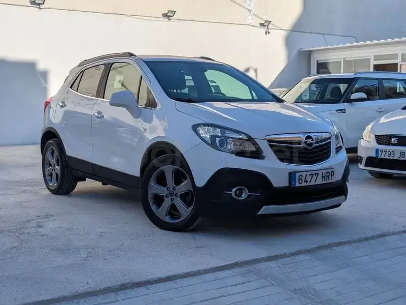 Usado Opel Mokka Selective 130 CV (95 kW) 2013 Blanco SUV
