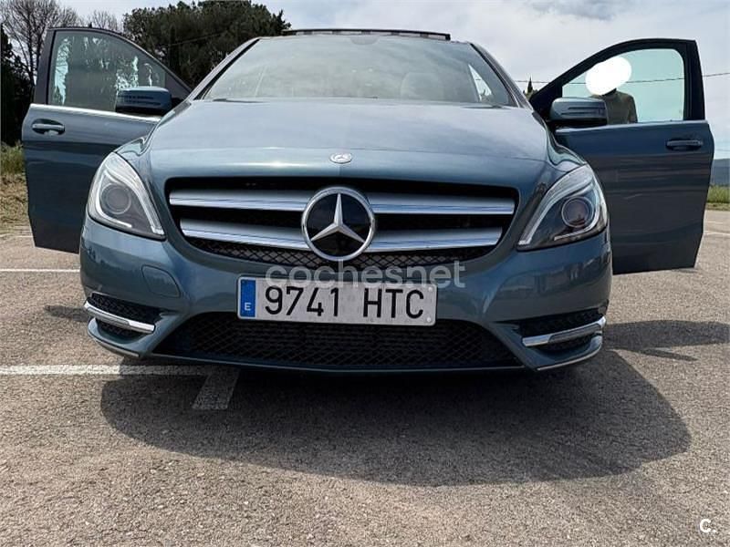 Azul Usado 2013 Mercedes B180 Monovolumen | 10.900 € (Super precio) - Imagen 1/4