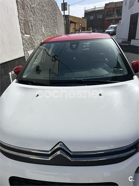 Usado Citroën C3 Feel 82 CV (60 kW) 2020 Rojo Berlina