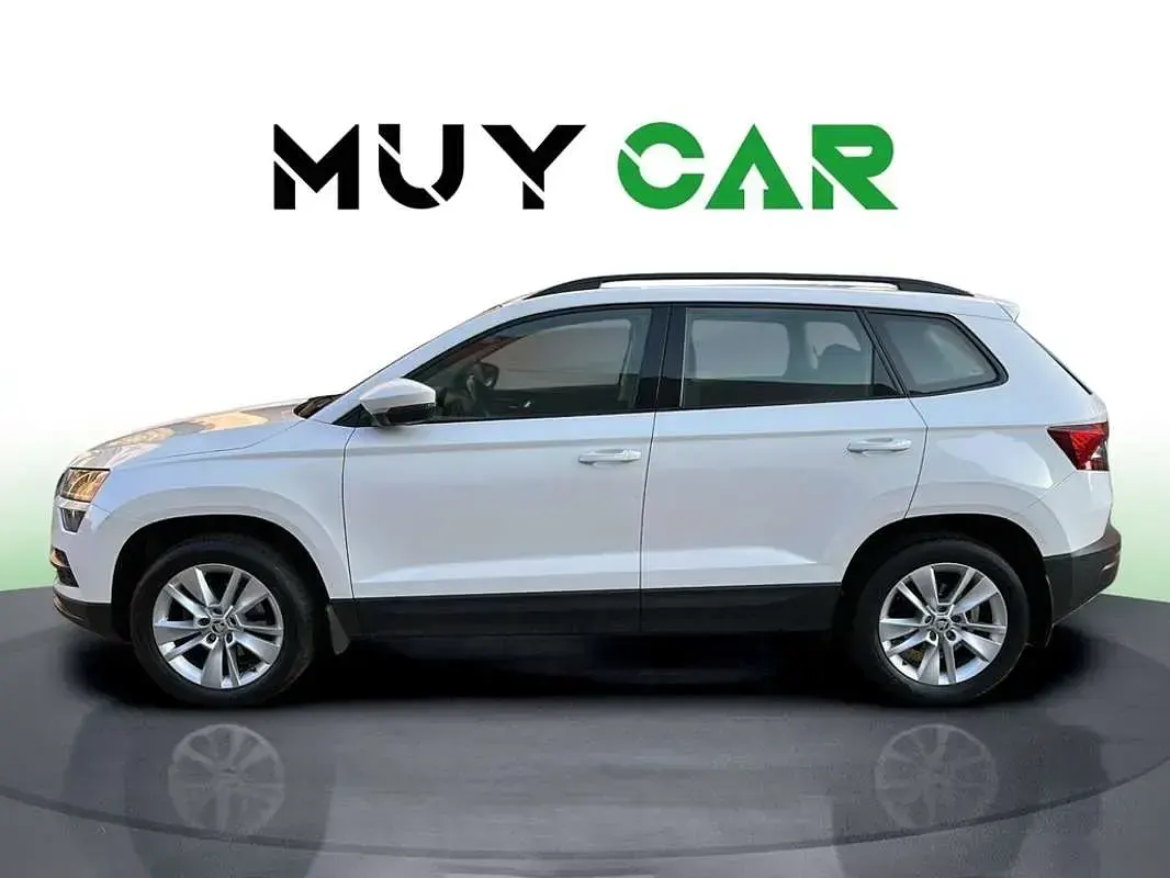 Usado Skoda Karoq Style 150 CV (110 kW) 2020 Blanco SUV