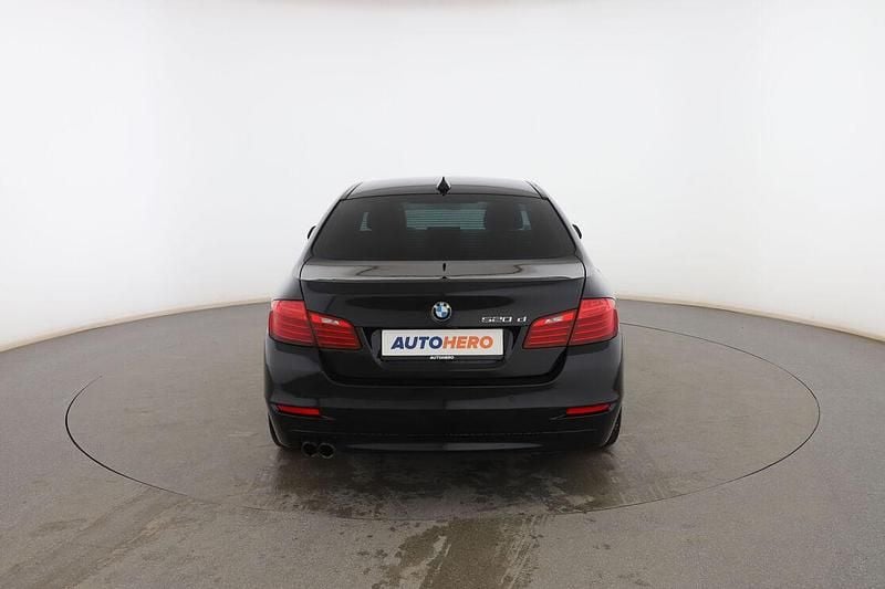 Usado BMW 520 190 CV (139 kW) 2016 Negro Berlina