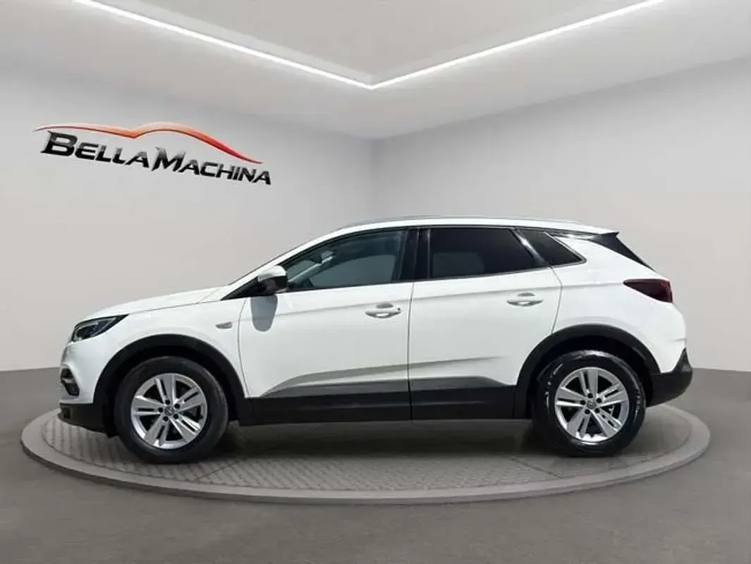 Usado Opel Grandland X Selective 131 CV (96 kW) 2019 Blanco SUV