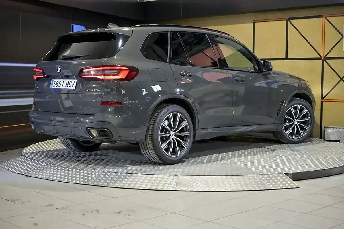 Usado BMW X5 Comfort Edition 286 CV (210 kW) 2022 Gris SUV