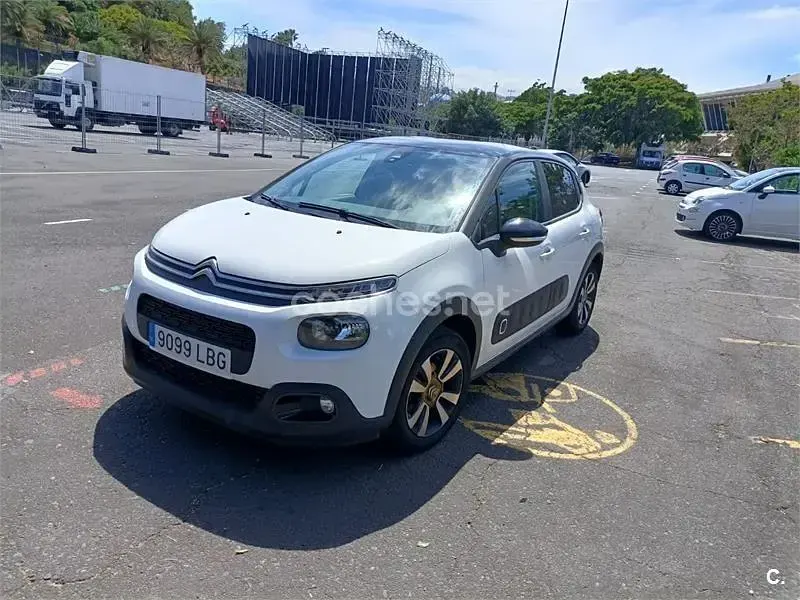 Usado Citroën C3 Feel 82 CV (60 kW) 2019 Blanco Utilitario