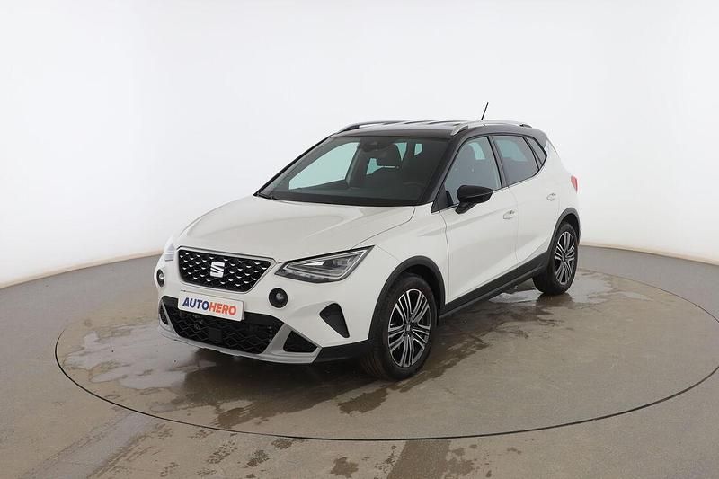 Usado Seat Arona Xperience 110 CV (80 kW) 2022 Blanco SUV