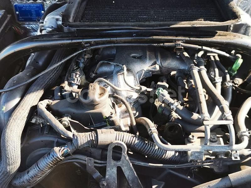 Usado Suzuki Grand Vitara 110 CV (80 kW) 2005 Gris / plata SUV