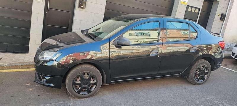Usado Dacia Logan Ambiance 75 CV (55 kW) 2014 Negro Utilitario