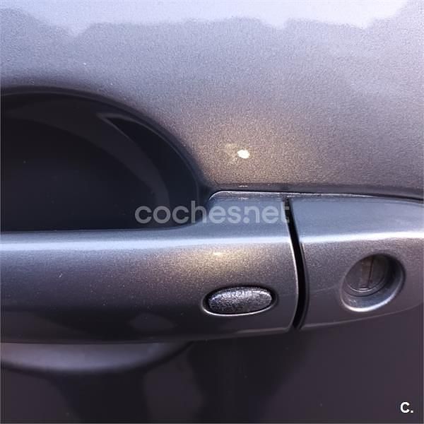 Usado Suzuki Swift GLX 92 CV (67 kW) 2010 Gris / plata Berlina