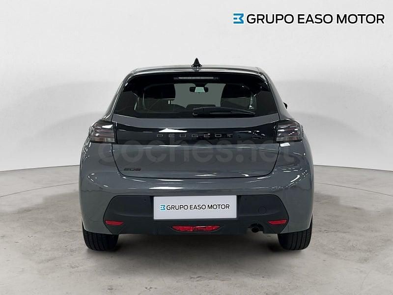 Usado Peugeot 208 Active 100 CV (73 kW) 2024 Blanco Utilitario