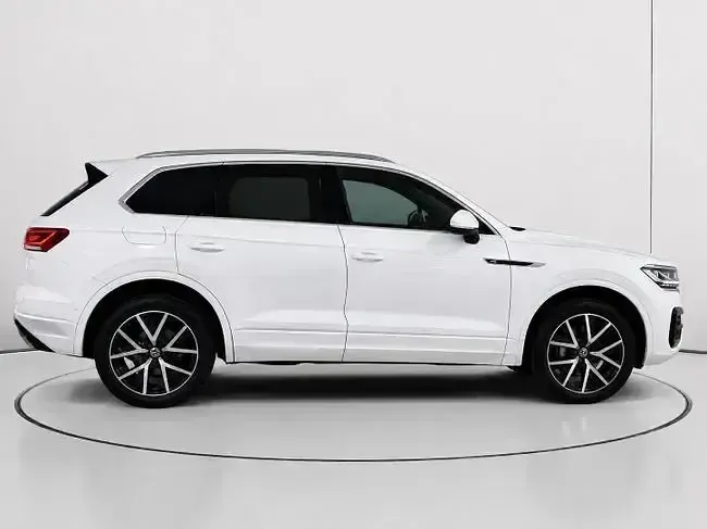 Usado VW Touareg Elegance 286 CV (210 kW) 2021 Blanco SUV