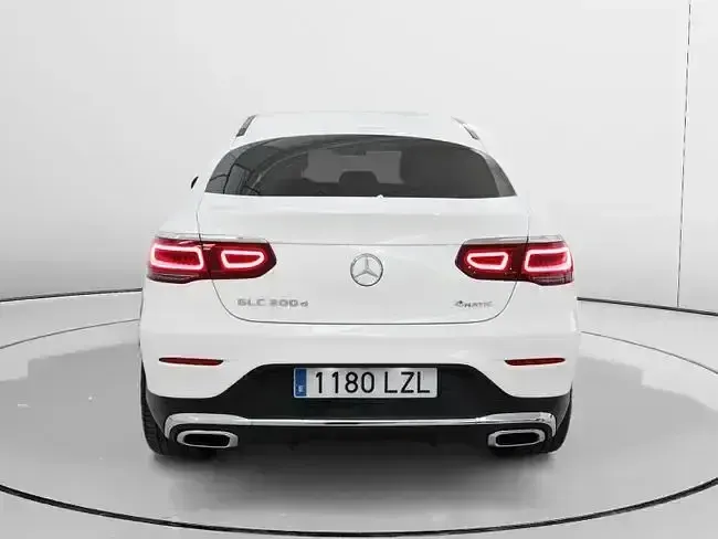 Usado Mercedes GLC200 163 CV (119 kW) 2021 Blanco SUV