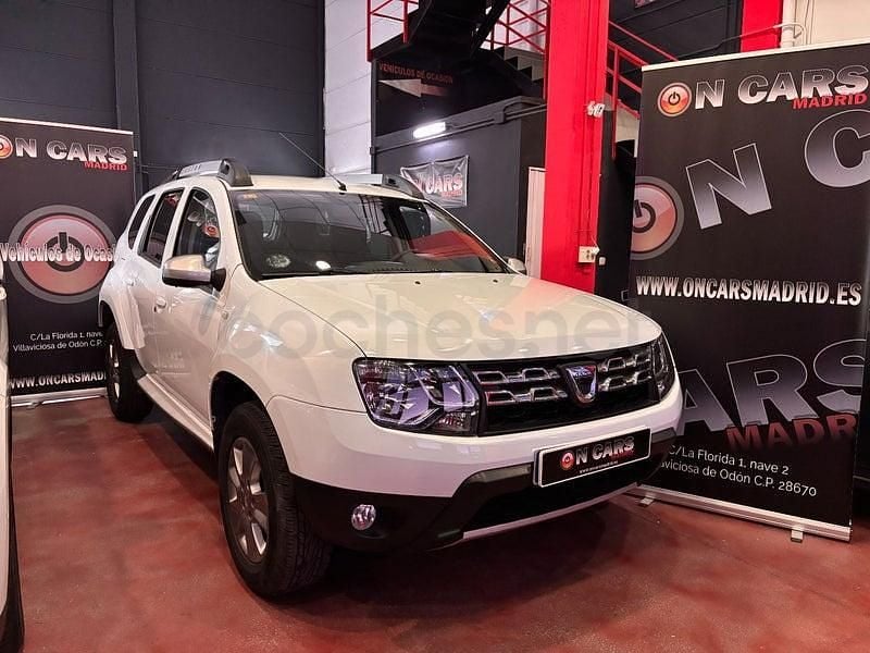 Usado Dacia Duster Lauréate 109 CV (80 kW) 2014 Blanco SUV