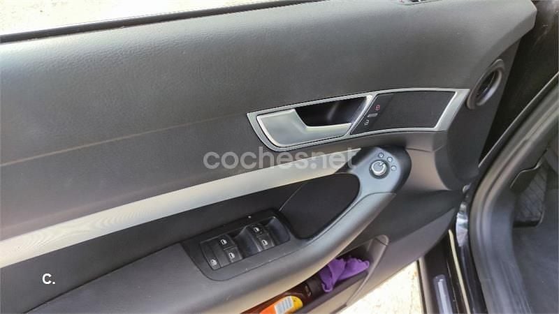 Usado Audi A6 190 CV (139 kW) 2010 Negro Familiar