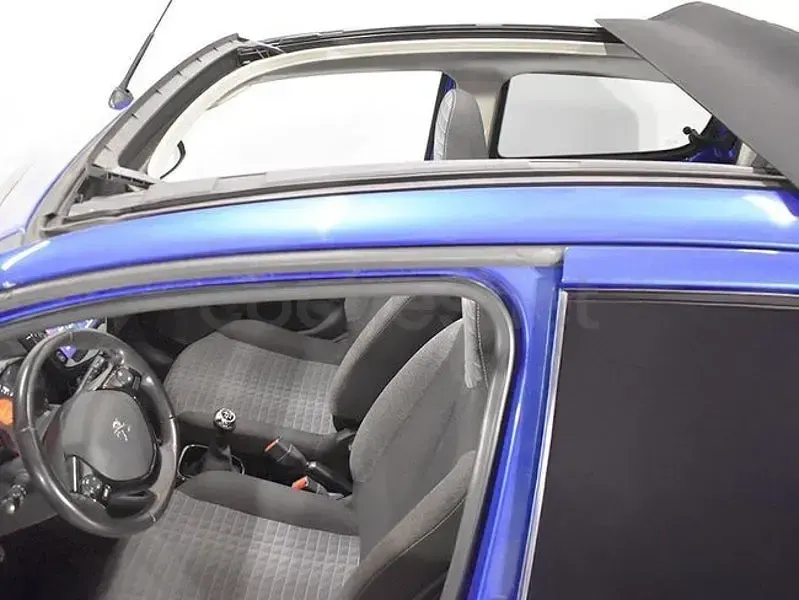 Usado Peugeot 108 Allure 72 CV (52 kW) 2021 Azul Berlina