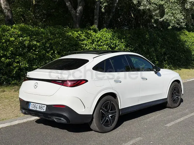 Usado Mercedes GLC220 197 CV (144 kW) 2025 Blanco SUV