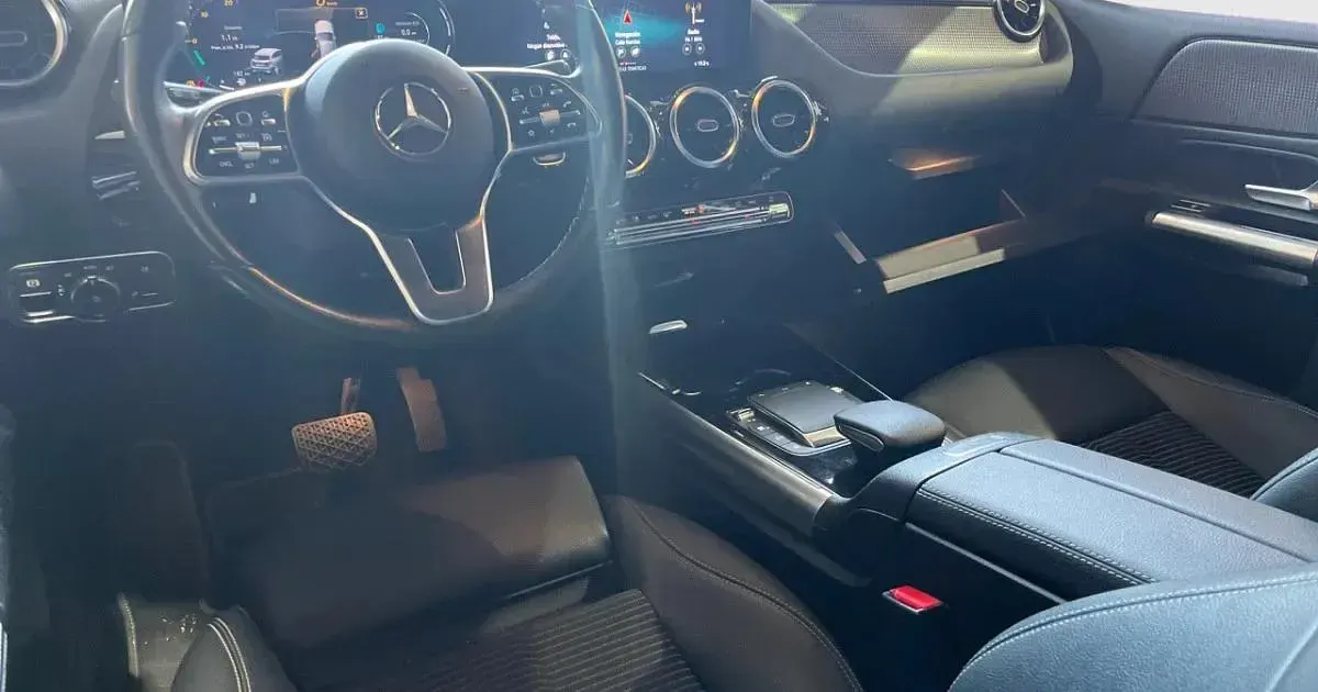 Usado Mercedes B180 116 CV (85 kW) 2022 Utilitario