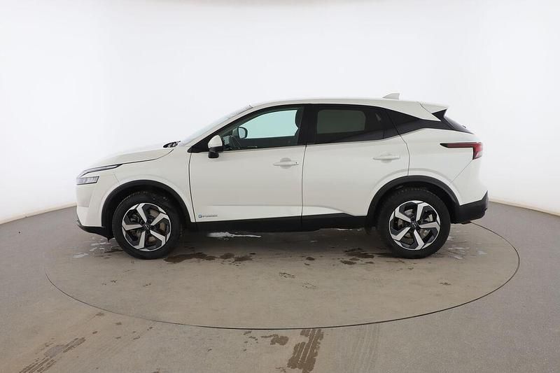 Usado Nissan Qashqai N-Connecta 190 CV (139 kW) 2023 Blanco SUV
