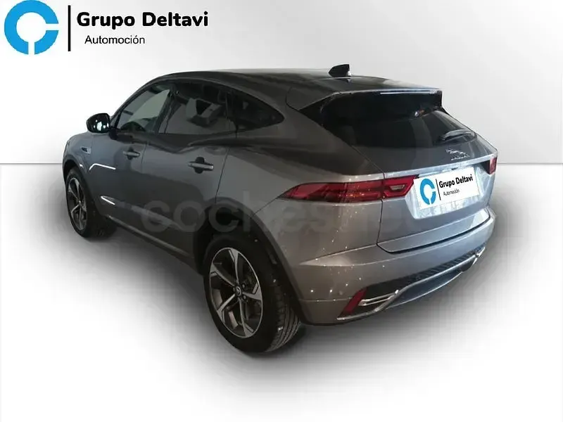 Usado Jaguar E-Pace R-Dynamic 163 CV (119 kW) 2024 Gris / plata SUV