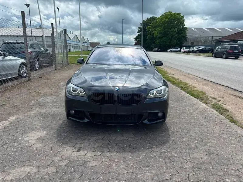 Usado BMW 535 Comfort Edition 306 CV (225 kW) 2012 Gris / plata Berlina