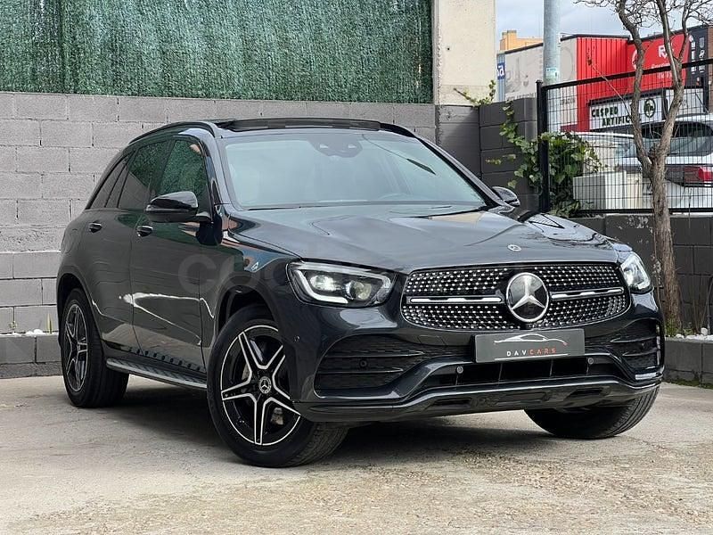 Usado Mercedes GLC300 245 CV (180 kW) 2021 Gris / plata SUV