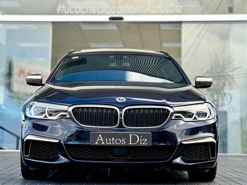 Usado BMW M550 Comfort Edition 400 CV (294 kW) 2017 Azul Berlina